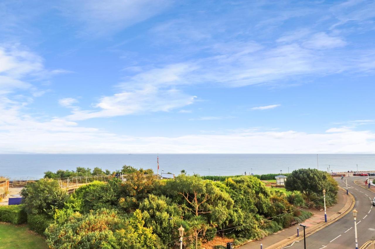 شقة Skyview Eastbourne 24 المظهر الخارجي الصورة